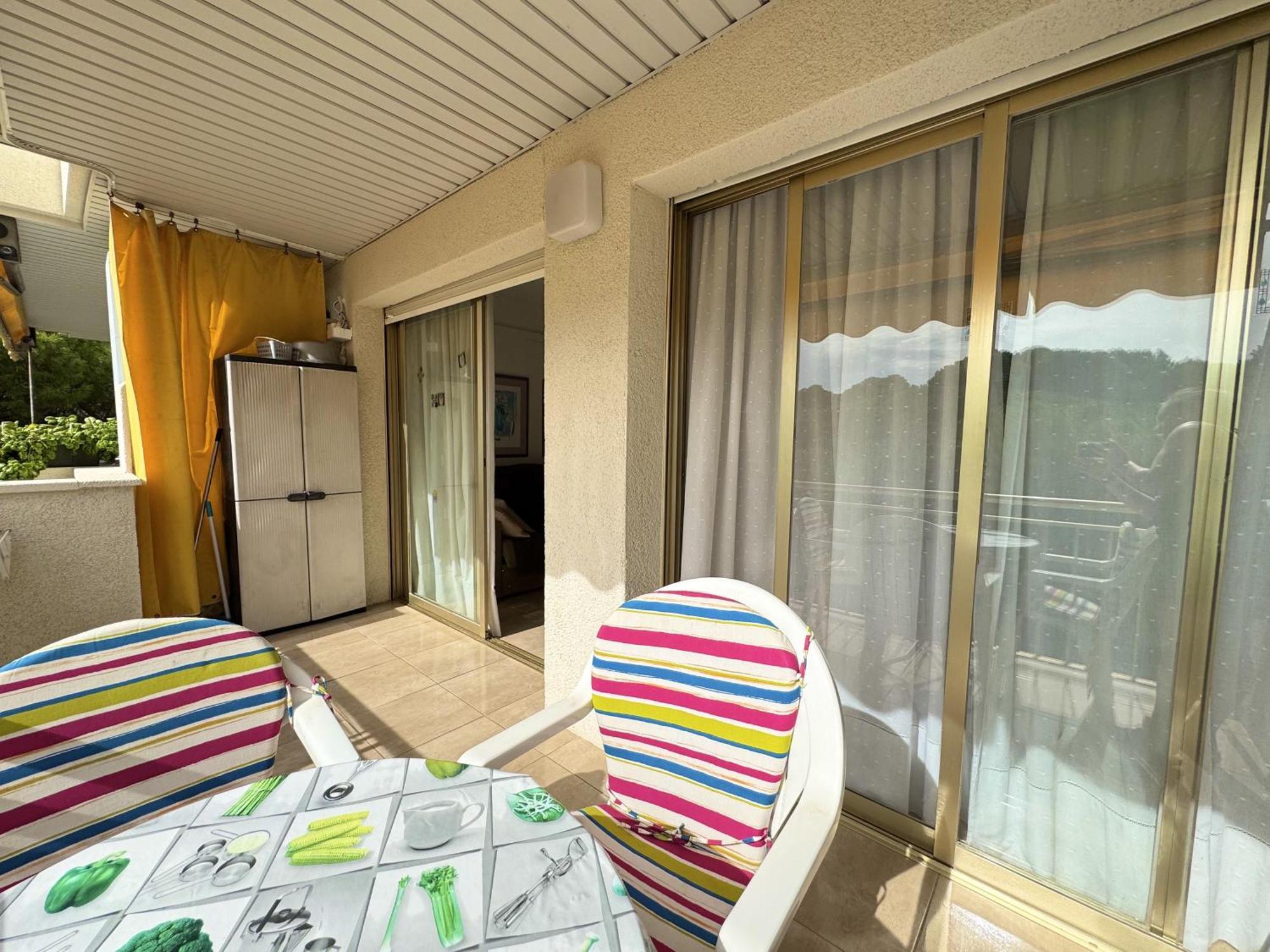 Apartsalou Penedes Eksteriør billede